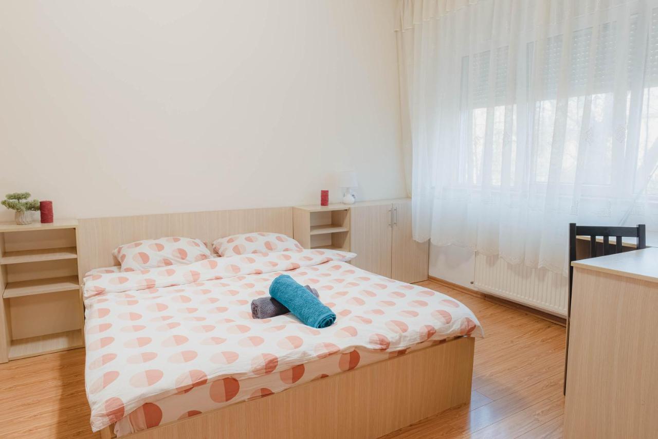 Bucharest Central Location Luaran gambar